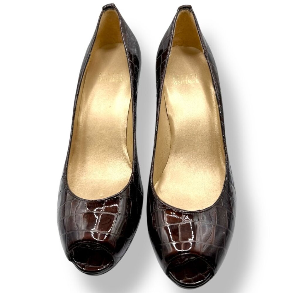 Stuart Weitzman Embossed Leather Animal Print Peep Toe Pumps Women's Size: 6.5